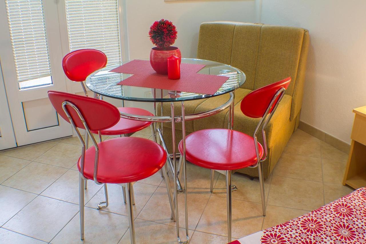 Dmm Apartments Tivat Bagian luar foto
