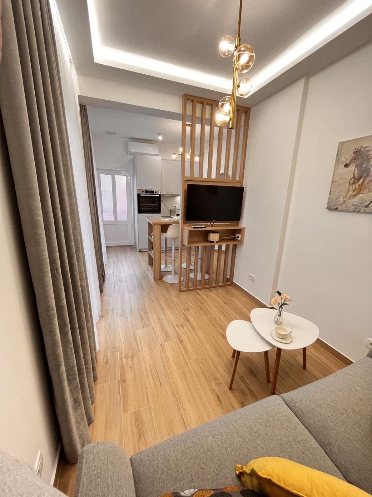 Dmm Apartments Tivat Bagian luar foto